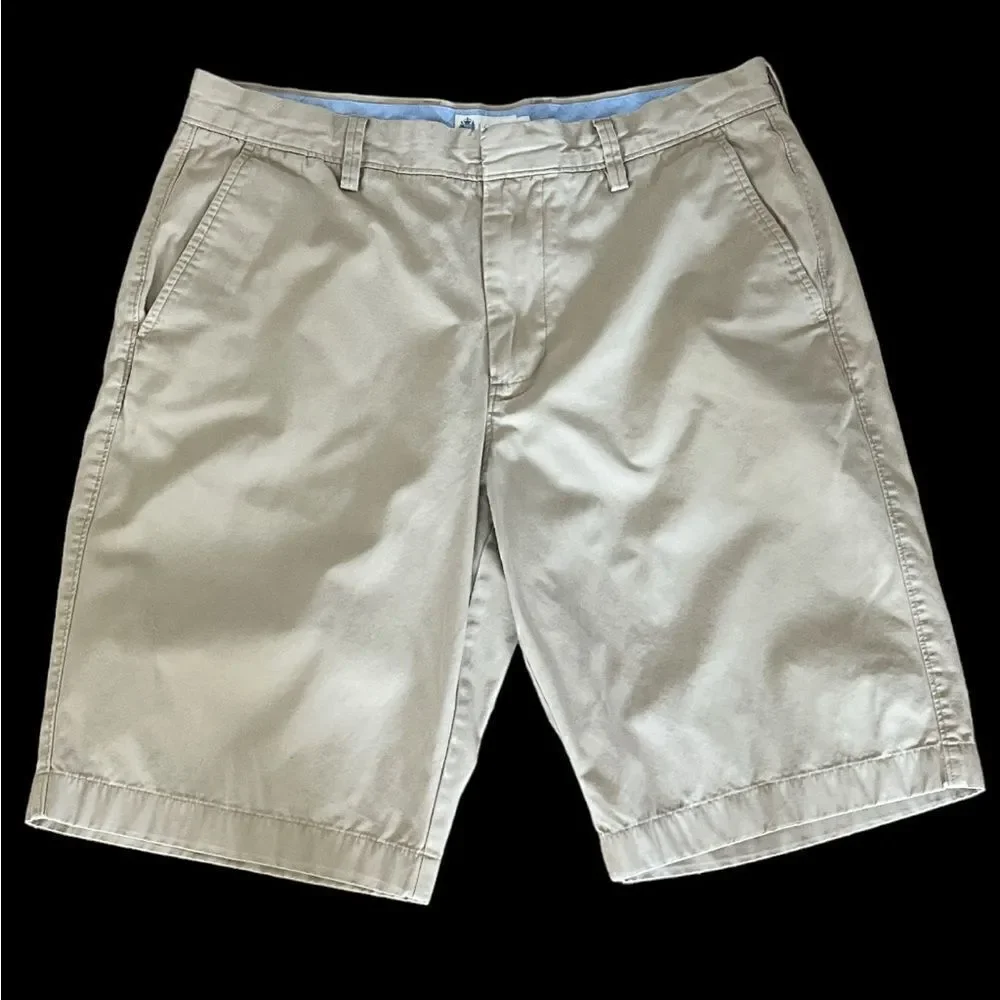J. Crew Men’s 33 khaki tan flat front preppy shorts